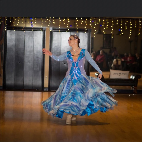 Meet your Posher, Sybil - Picture 1 of 16